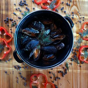 Черноморские мидии в сливочно-сладком чили