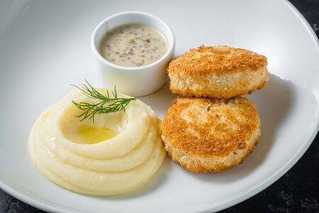 Котлеты из кролика