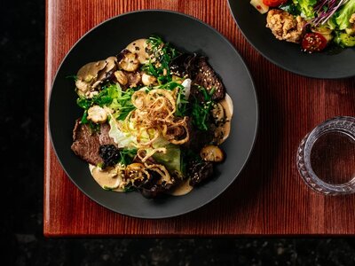 Телятина с водорослями