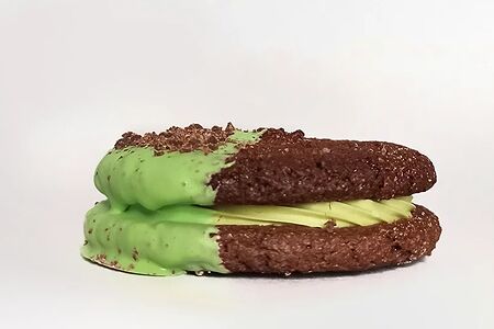 Биг Вупи пaй с матчей и шоколадом