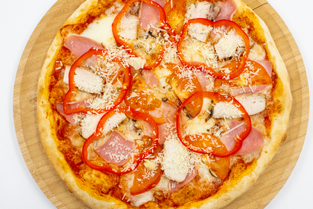 С Ветчиной и курицей