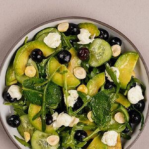 Աղցան սեզոնային հատապտղային