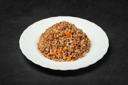 Греча отварная с овощами