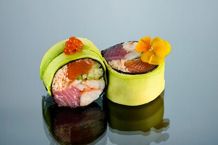 Ролл без риса от Ёби