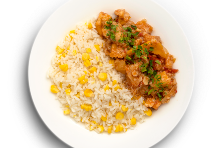 Кусочки рыбного филе в кисло-сладком соусе с рисом