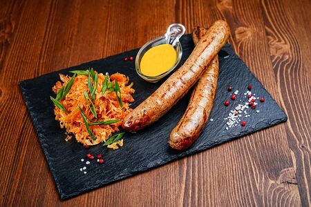 Колбаски Баварские с сыром