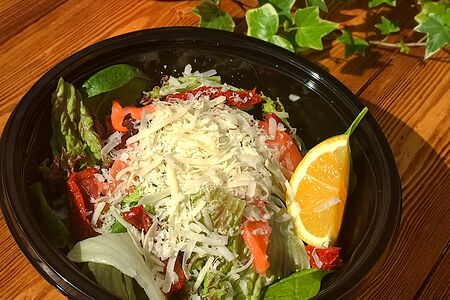 Салат-микс с семгой