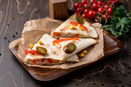 Кесадилья с курицей