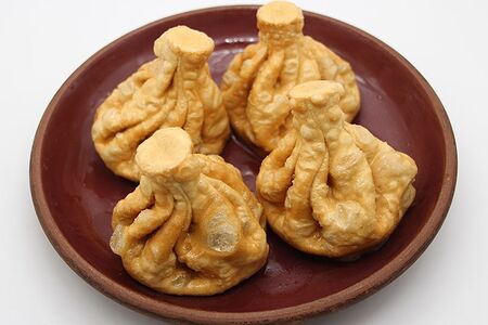 Хинкали из свинины и говядины жареные