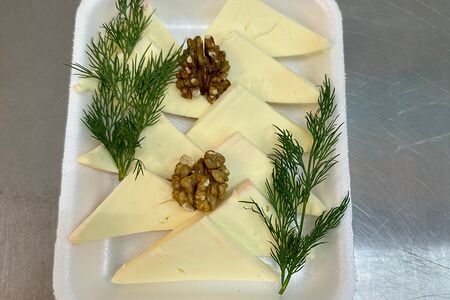 Сыр Сулугуни