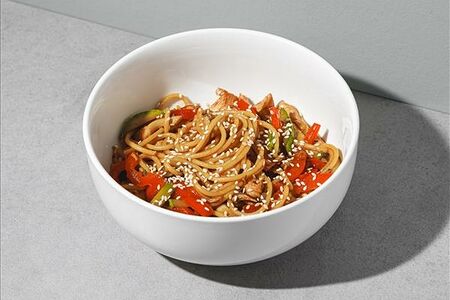 Вок с курицей