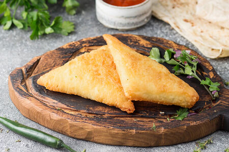 Самса с курицей