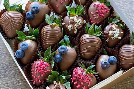 Клубника в шоколаде Summer