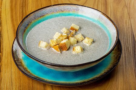 Крем-суп грибной из шампиньонов