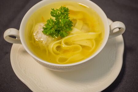 Куриный супчик с фрикадельками