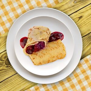 Блин с вишней