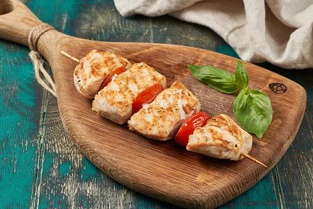 Шашлычок из куриного филе