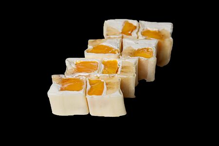 Сладкий ролл Манго