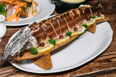 Стерлядь молодая с камчатским муссом