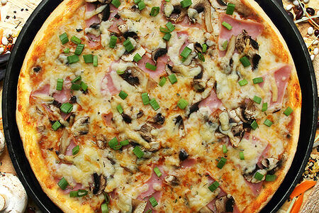 Ветчина и грибы