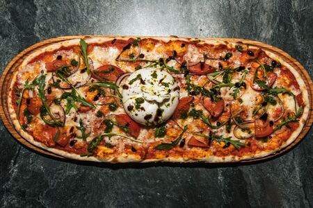 С сыром буррата