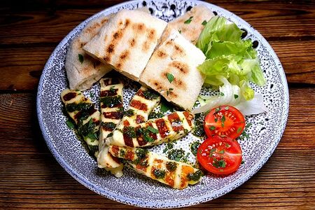 Сыр Халуми на гриле