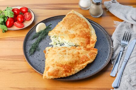 Чебурек с сыром и зеленью