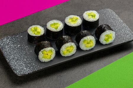 Ролл с Авокадо