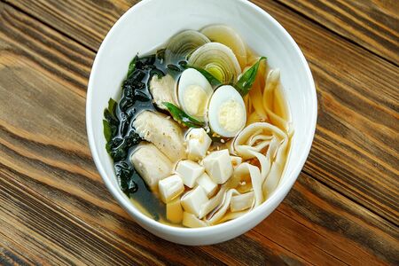 Суп Удон с курицей