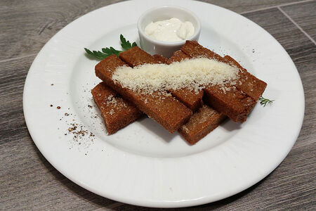 Гренки чесночные