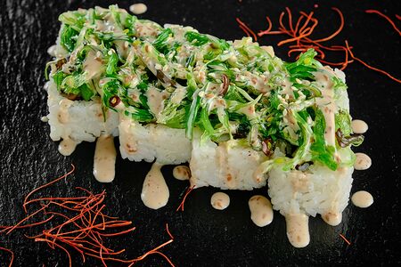 Ролл с хияши