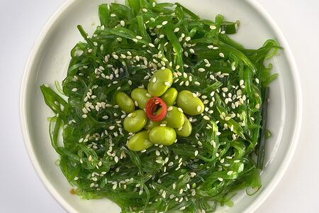 Чука с бобами эдамамэ