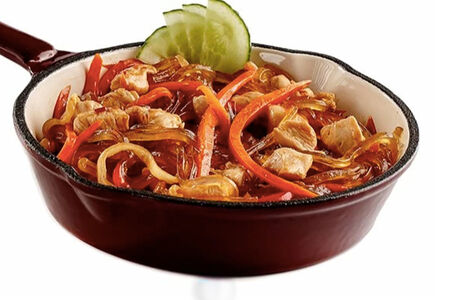 Стеклянная лапша с курицей