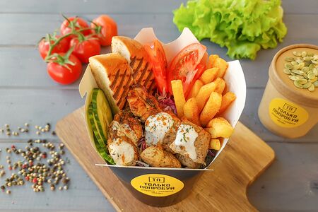 Шавербокс с томленной телятиной