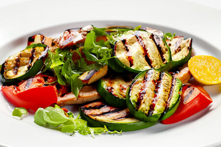 Гриль-салат с индейкой