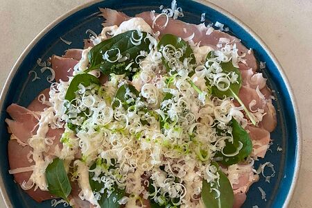 Прошутто с соусом тартуфата