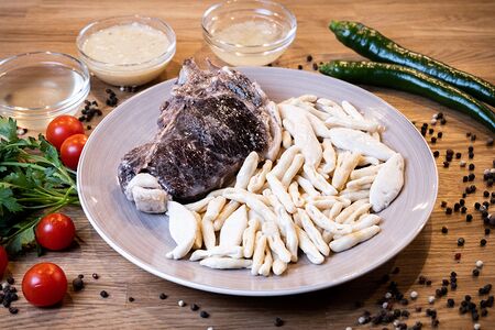 Жижиг-галнаш с отварной говядиной