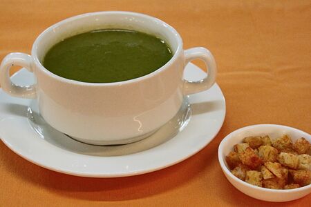 Суп-пюре из шпината