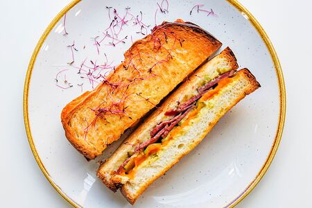 Сэндвич с Пастрами