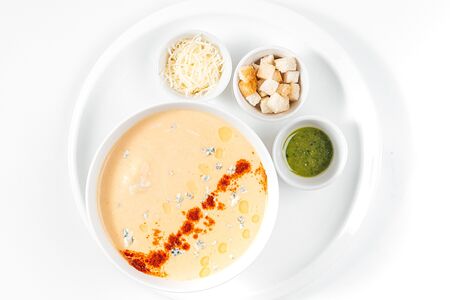 Сырный крем-суп