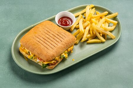 Панини с курицей