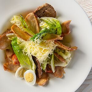 Цезарь с курицей