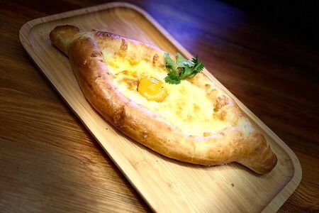 Хачапури по-аджарски