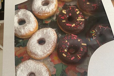 Пончики с шоколадом