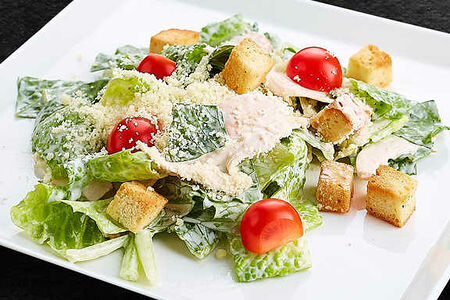 Цезарь с курицей