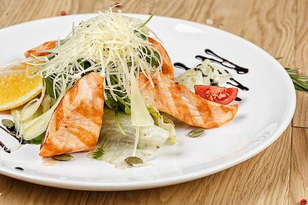 Салат с семгой