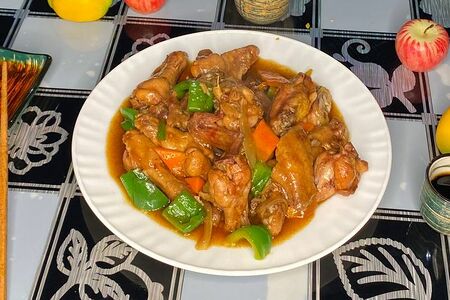 129/2 Тушеные крылышки