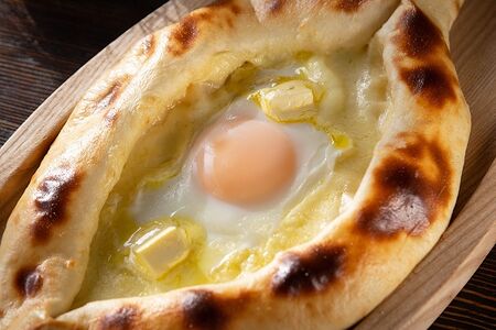 Хачапури по-аджарски