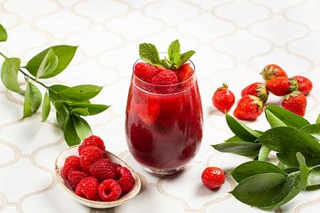 Ягодный лимонад