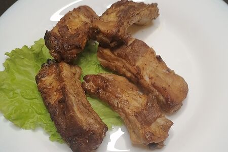 Свиные ребра на мангале